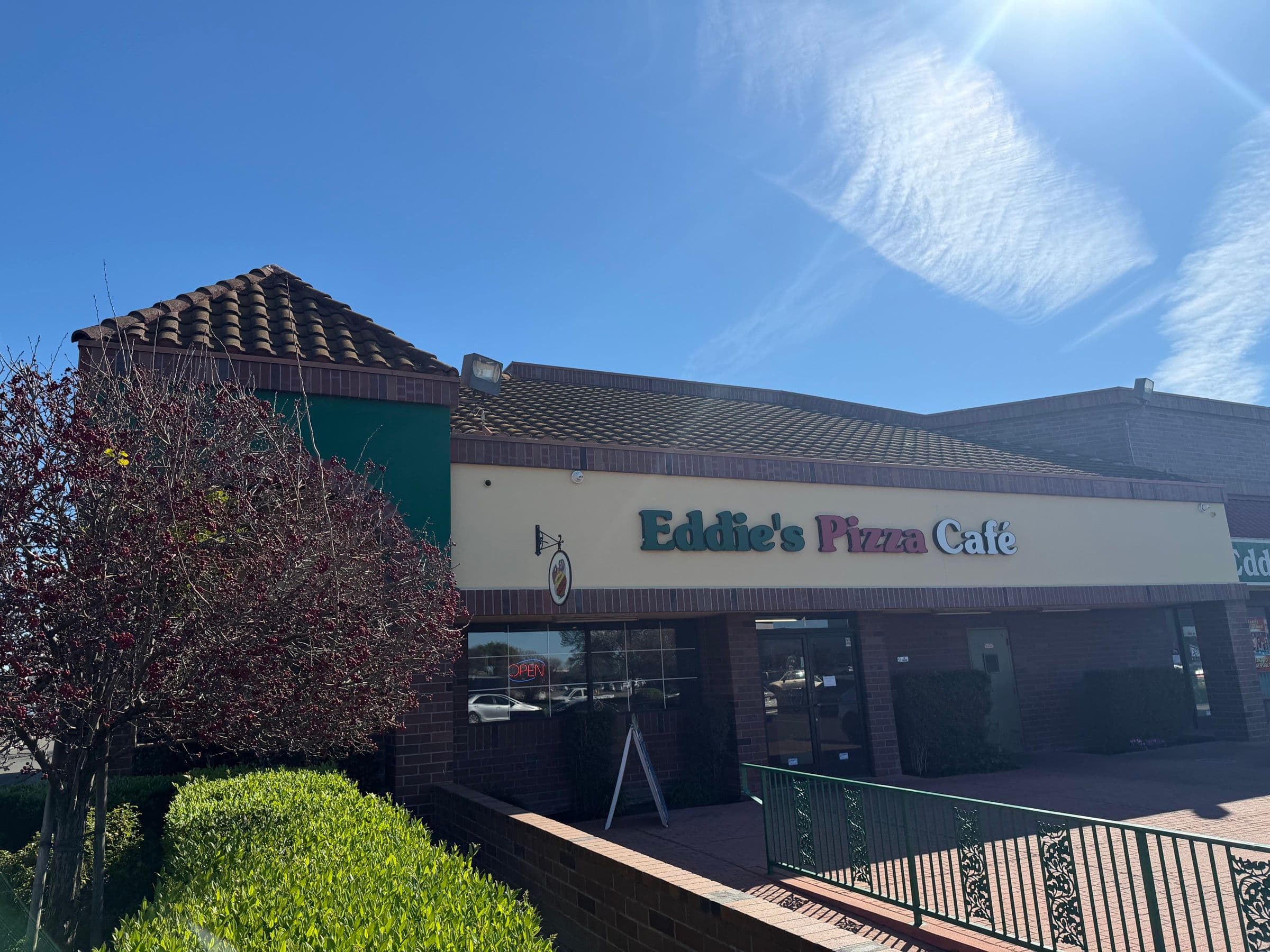 Eddie's Pizza Hammer Lane location